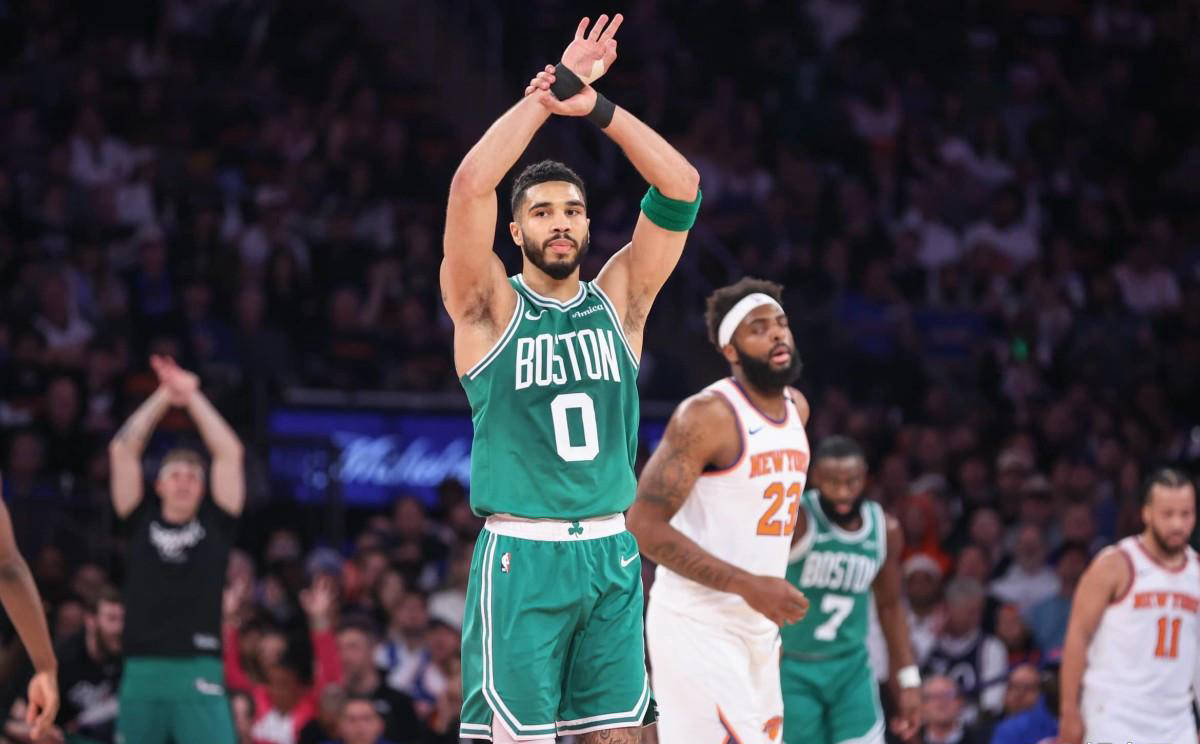 包含塔图姆意外战胜FPX，出色发挥引爆全场！的词条